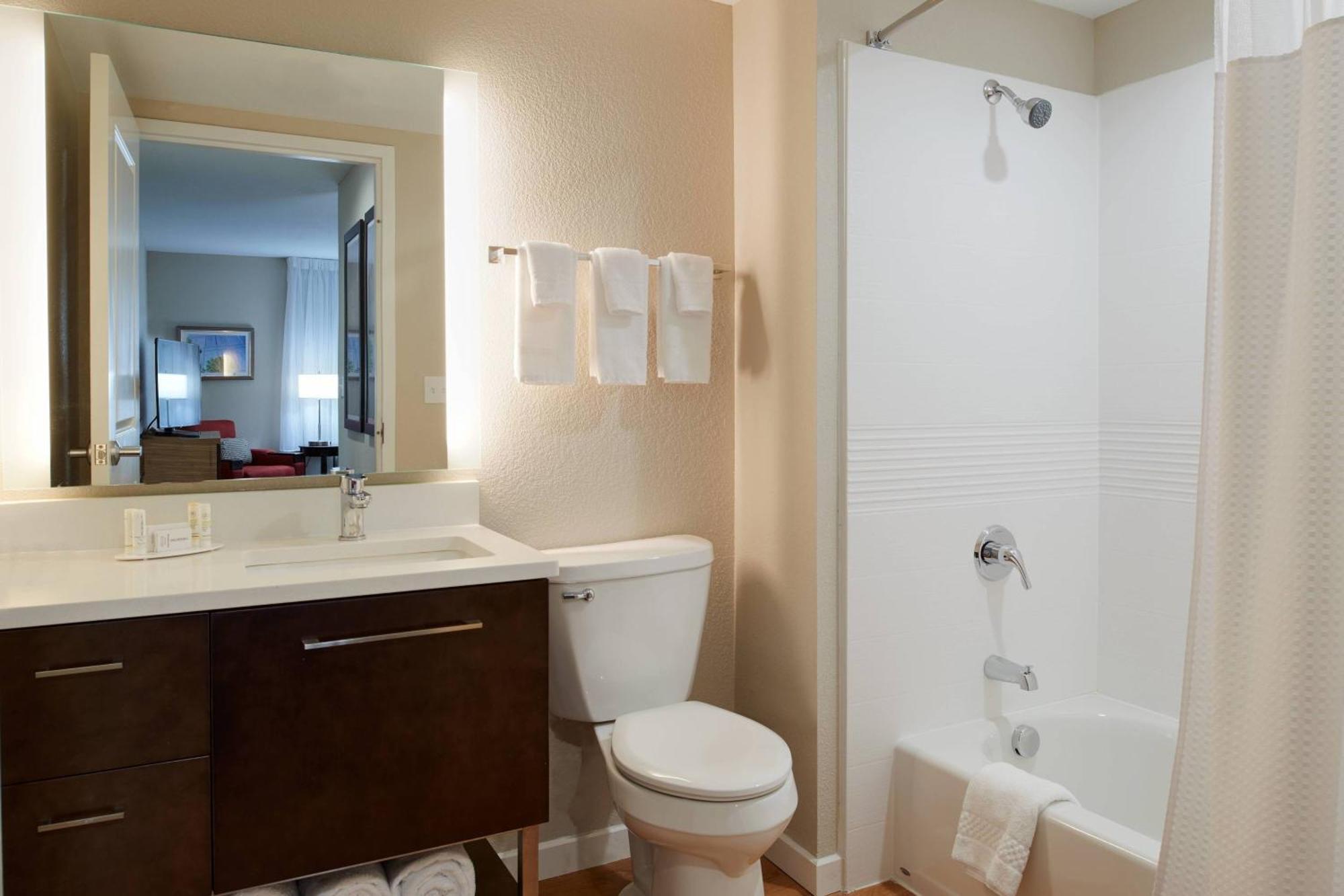 Towneplace Suites By Marriott Richmond Buitenkant foto