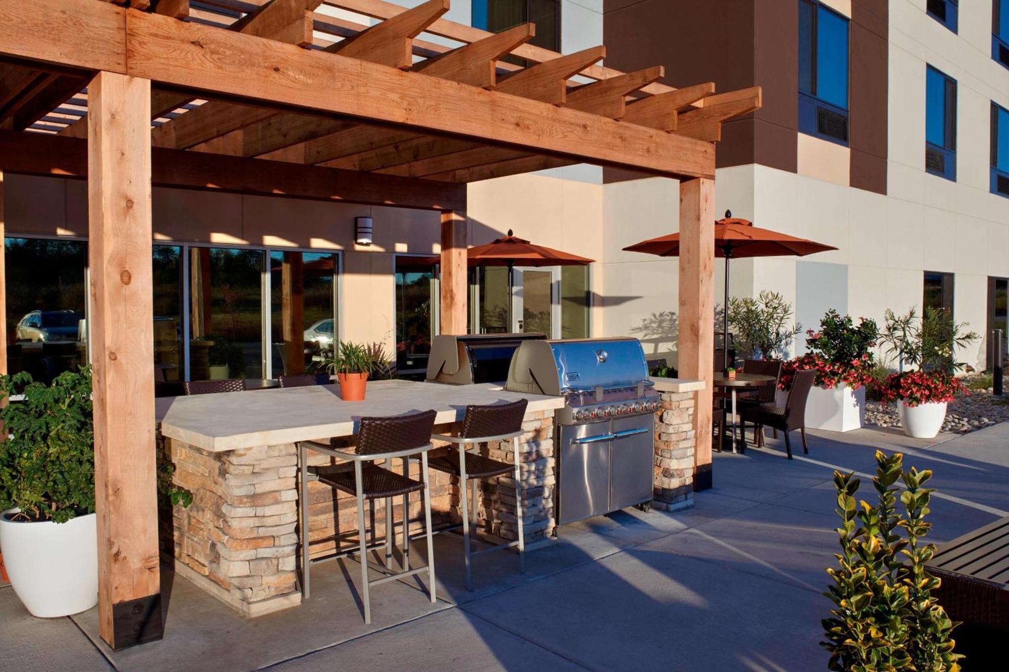 Towneplace Suites By Marriott Richmond Buitenkant foto
