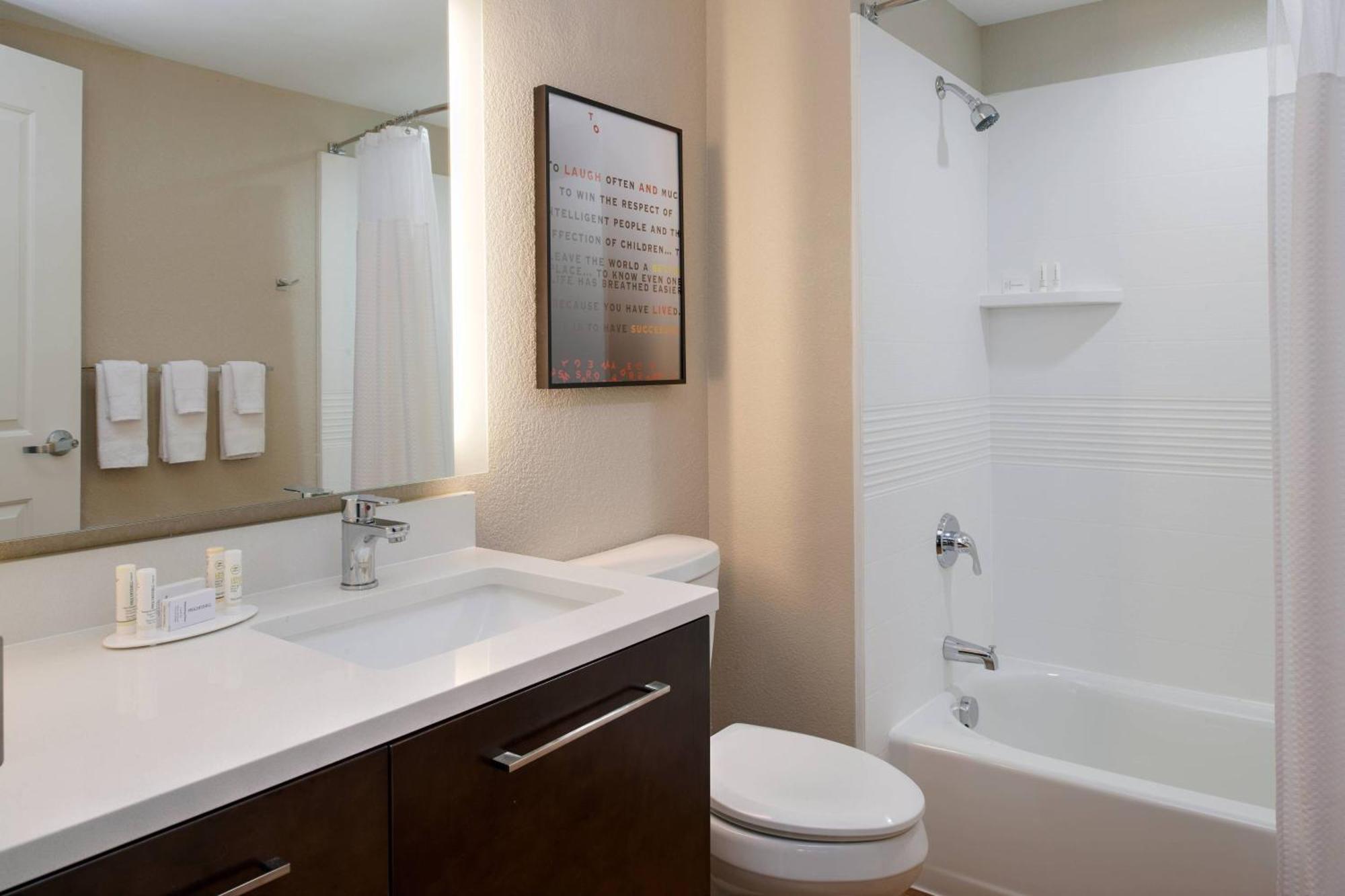 Towneplace Suites By Marriott Richmond Buitenkant foto